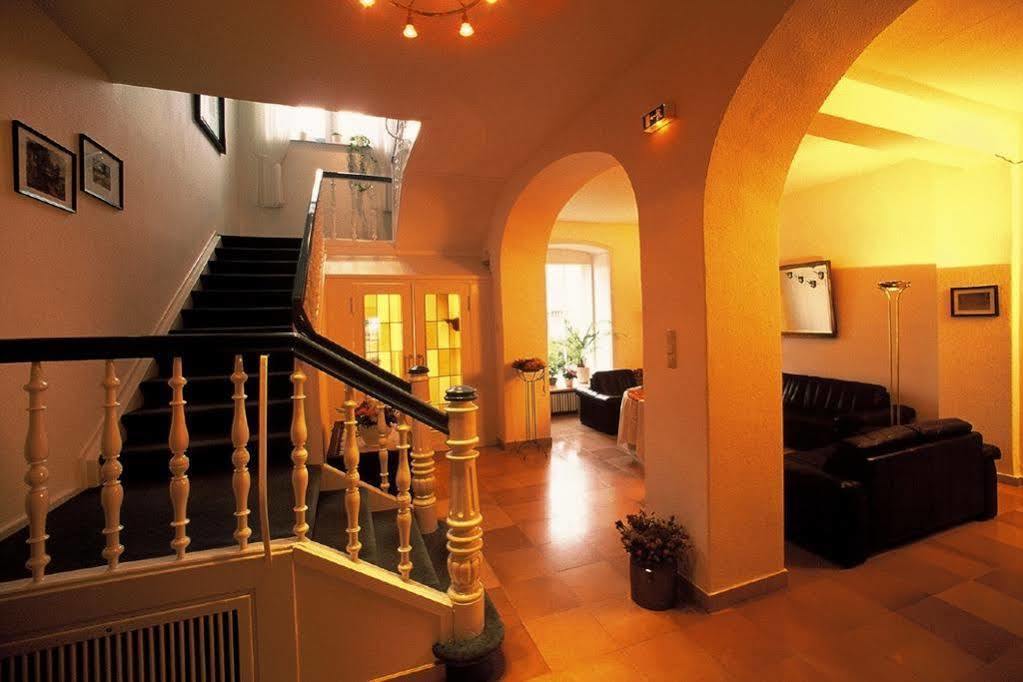 Hotel Carolinenhof Bad Pyrmont Exterior photo