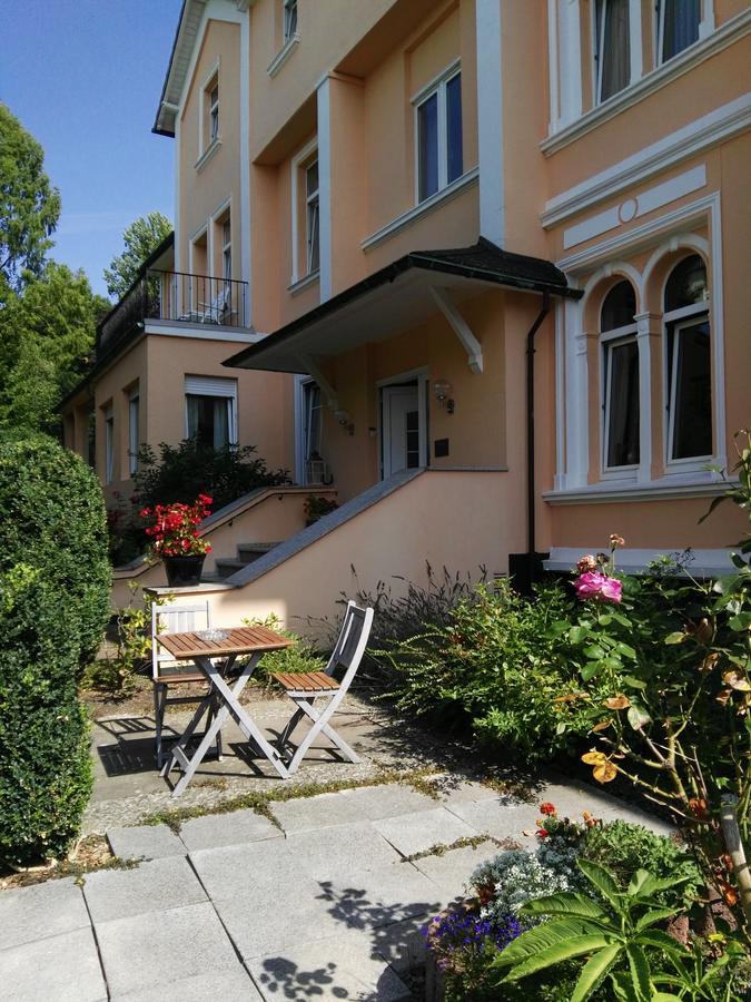Hotel Carolinenhof Bad Pyrmont Exterior photo